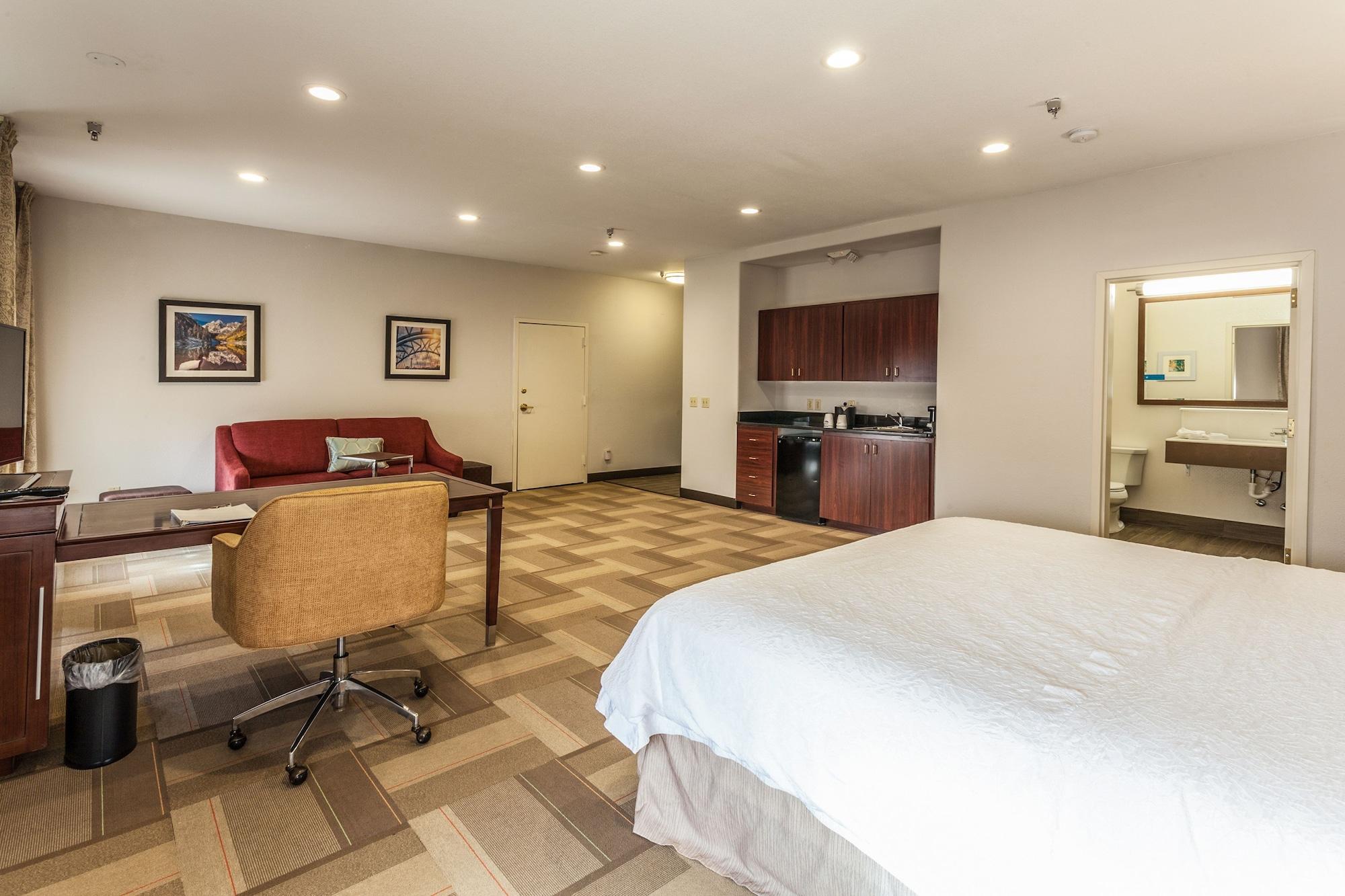 Hampton Inn Colorado Springs-Airport Екстер'єр фото