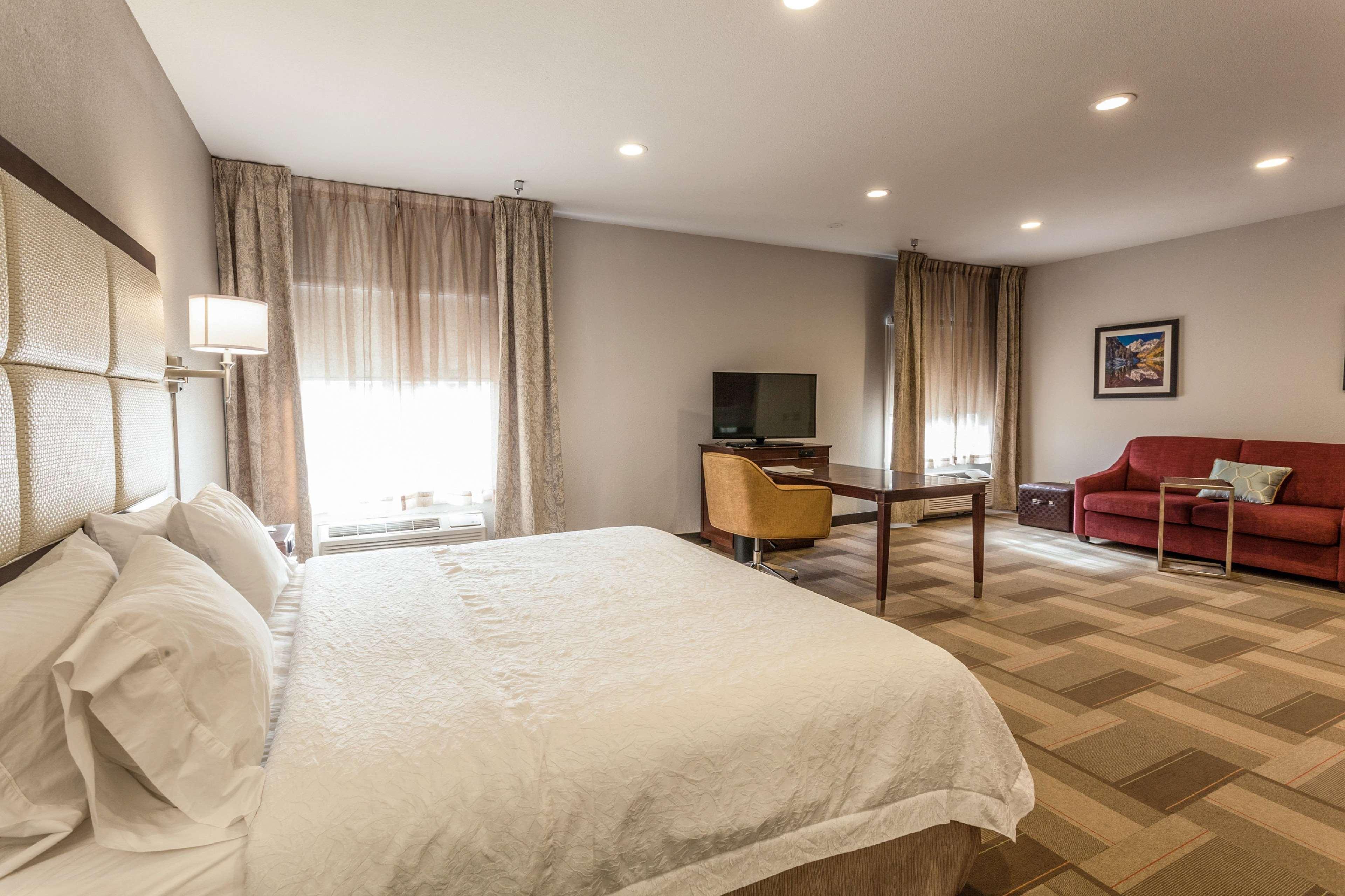 Hampton Inn Colorado Springs-Airport Екстер'єр фото