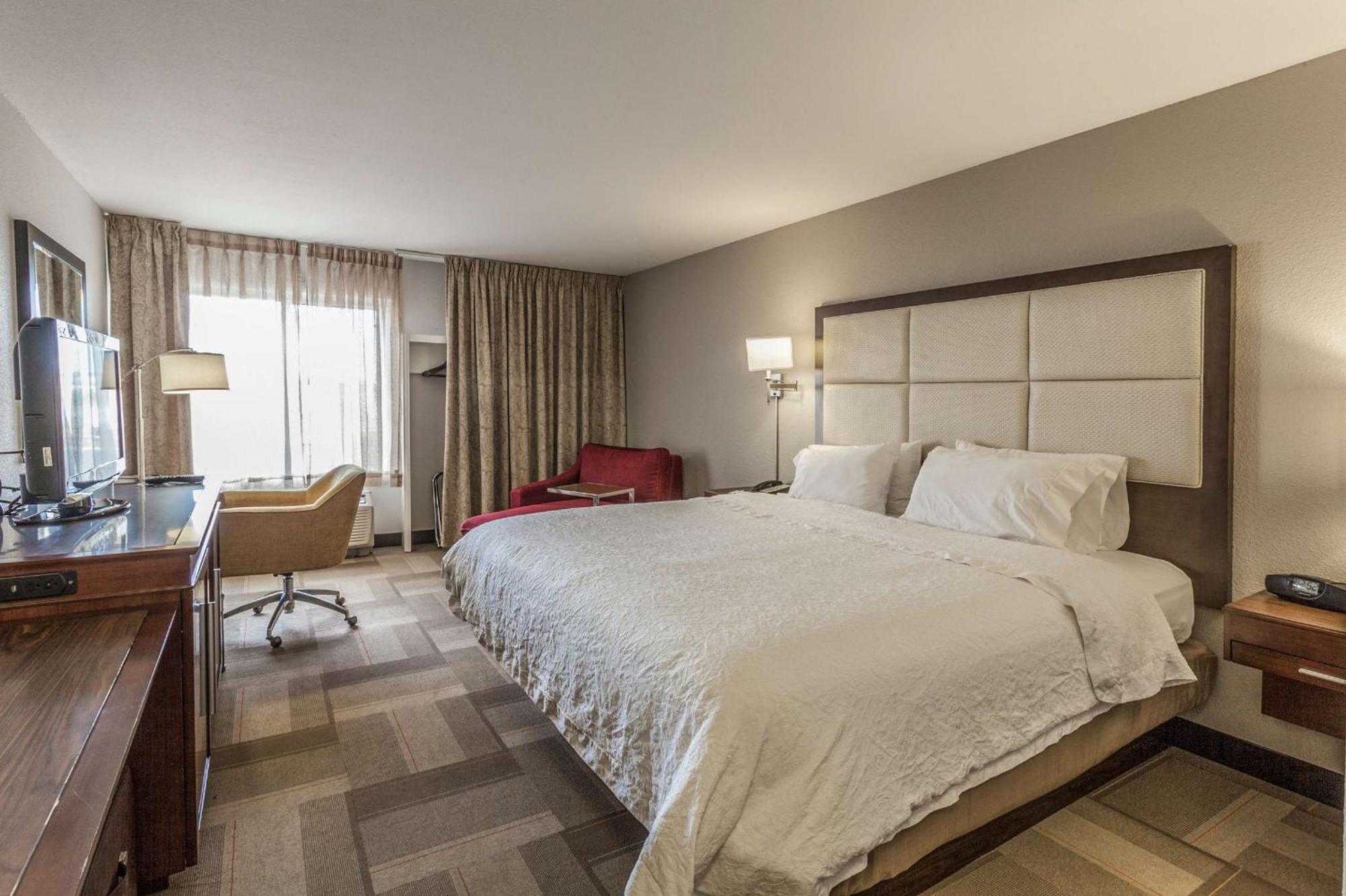 Hampton Inn Colorado Springs-Airport Екстер'єр фото