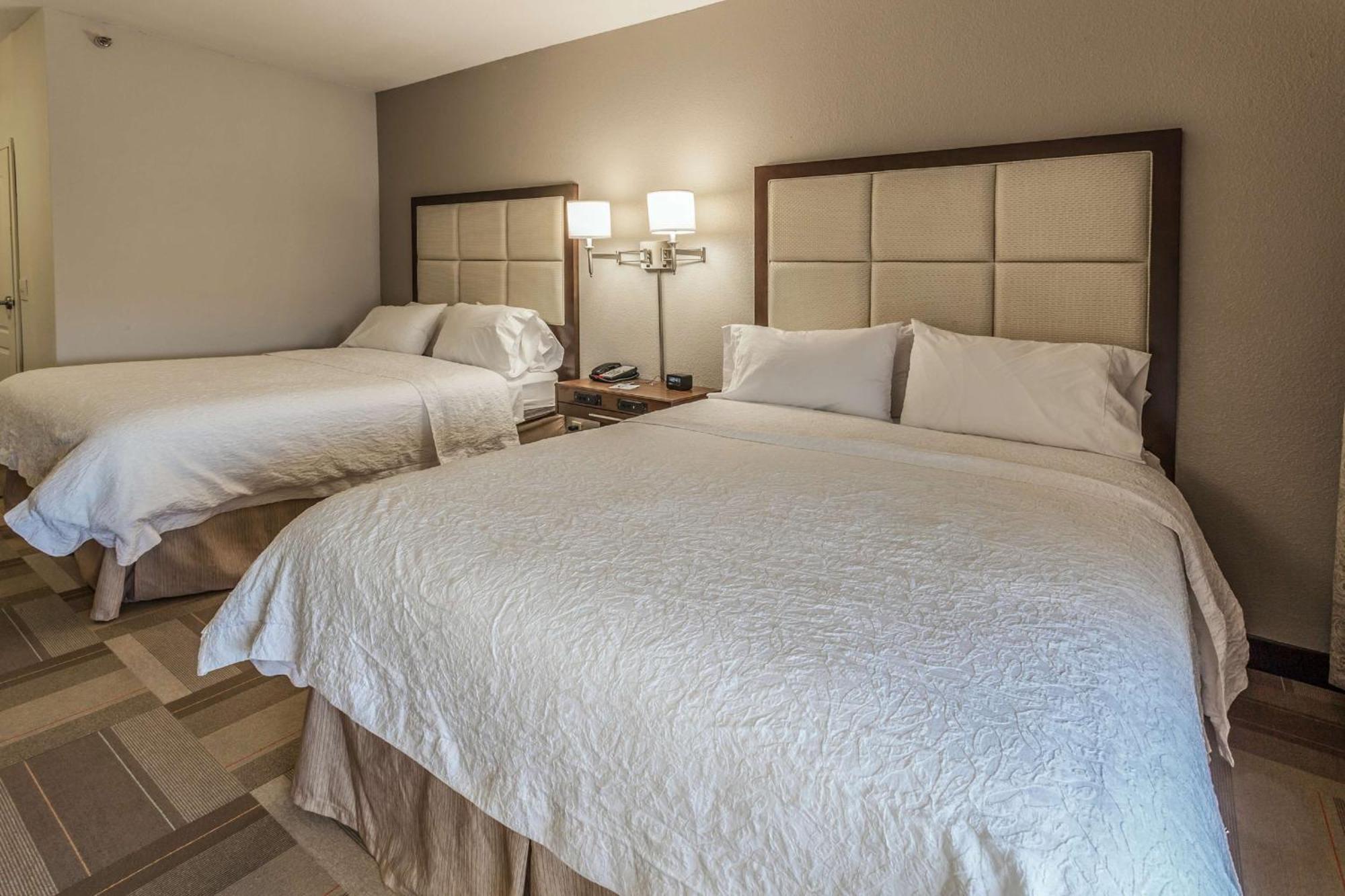 Hampton Inn Colorado Springs-Airport Екстер'єр фото