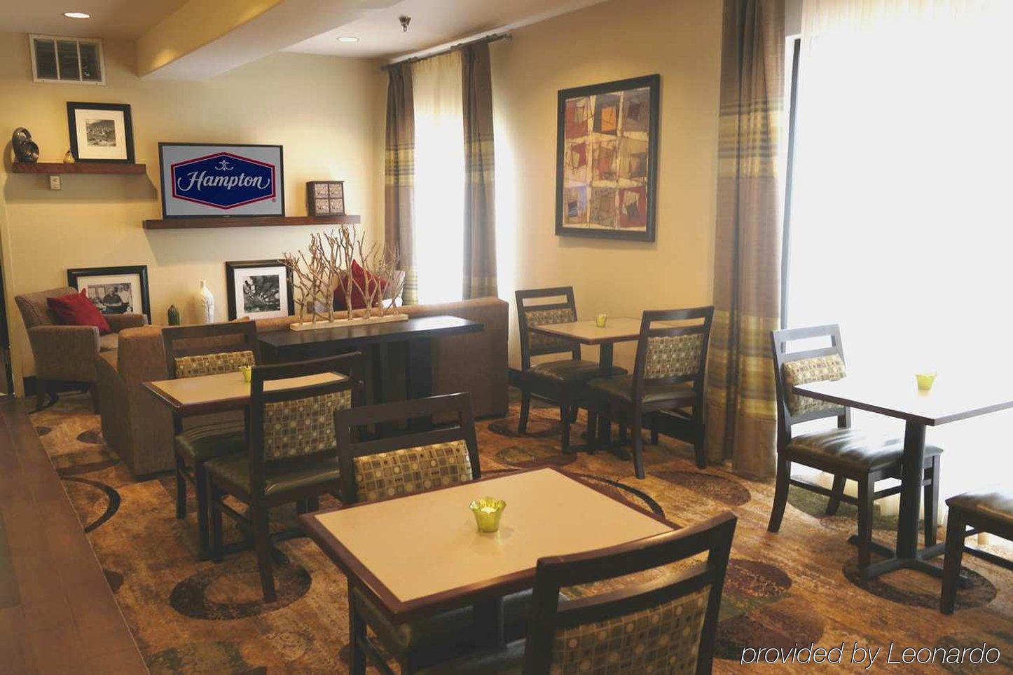 Hampton Inn Colorado Springs-Airport Екстер'єр фото