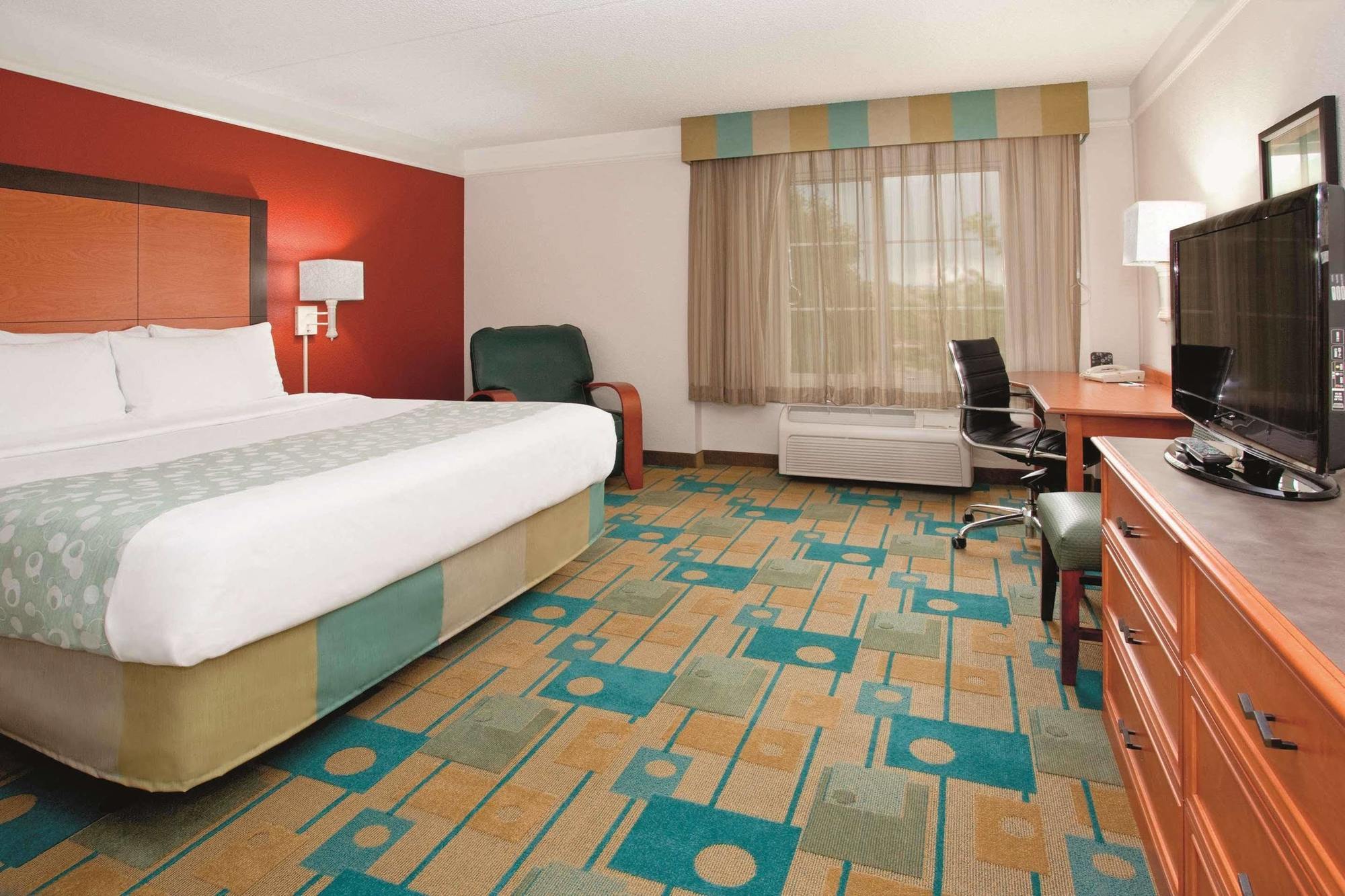 Hampton Inn Colorado Springs-Airport Екстер'єр фото