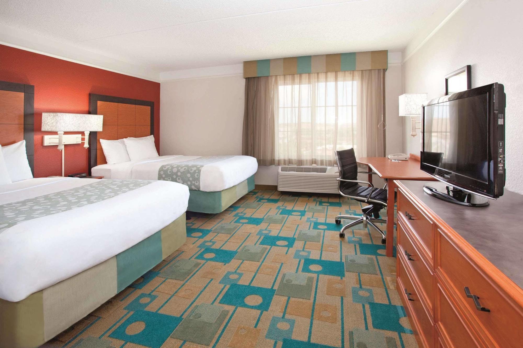 Hampton Inn Colorado Springs-Airport Екстер'єр фото