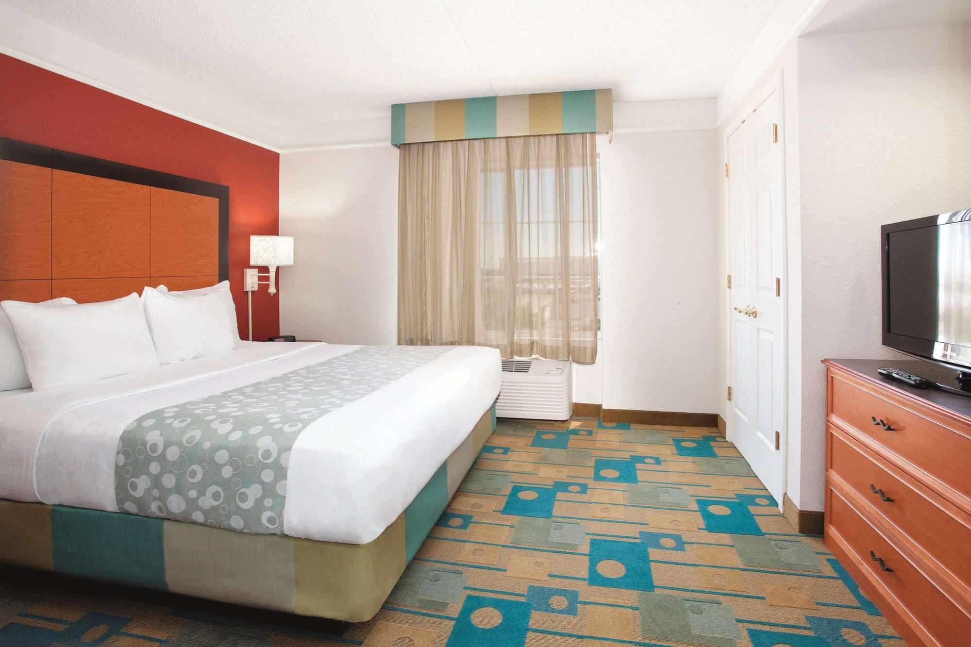 Hampton Inn Colorado Springs-Airport Екстер'єр фото