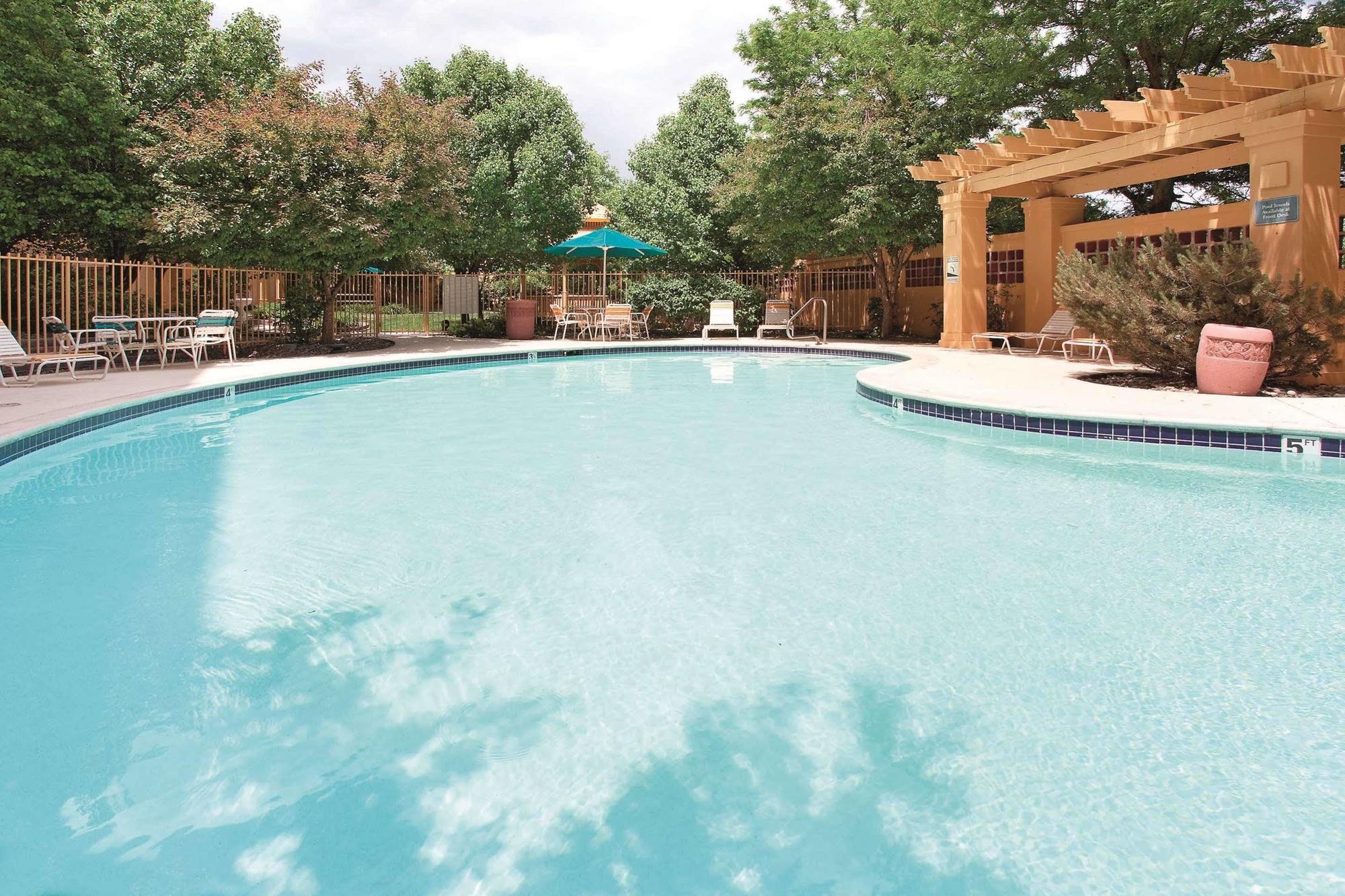Hampton Inn Colorado Springs-Airport Екстер'єр фото