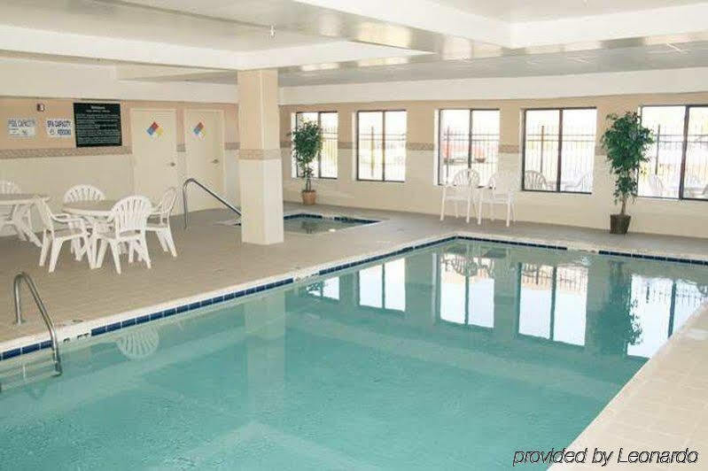 Hampton Inn Colorado Springs-Airport Екстер'єр фото